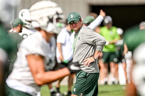 3-2 correct score prediction|Michigan State football: Scouting report, prediction vs. FAU.